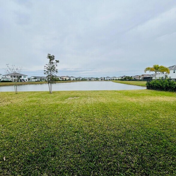 Building Photo - 14999 Goldspar Ct