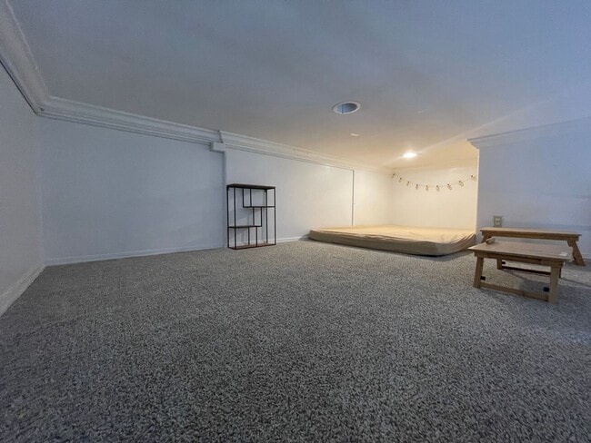 Building Photo - Furnished Napili One Bedroom + Loft
