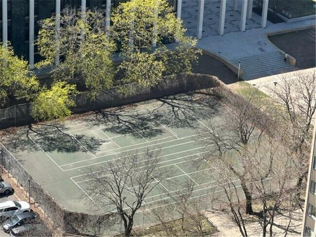 Building Photo - 19 S 1st St