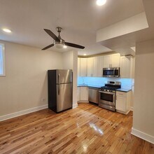 Building Photo - Fully renovated 2bedroom in brewerytown