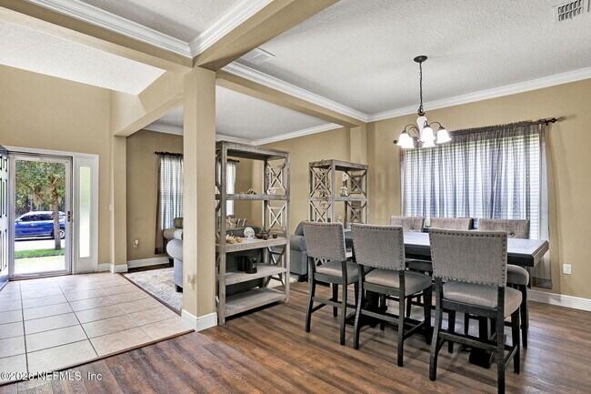 Building Photo - 778 Sunny Stroll Dr