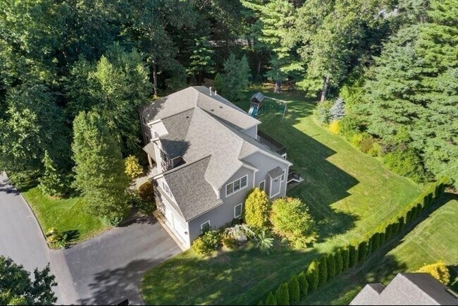 Building Photo - 28 Burke Ln