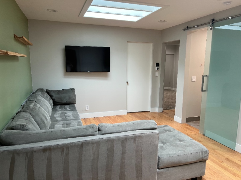 Building Photo - 438 N Center St