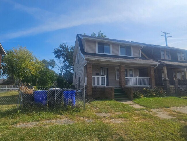Building Photo - 1577 Tyler St