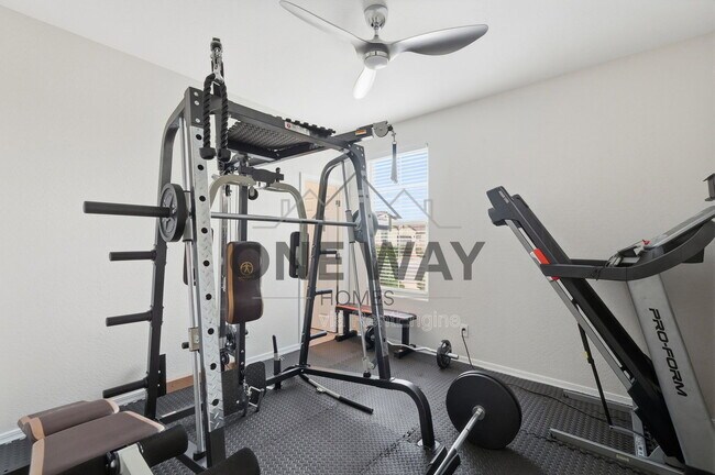 Building Photo - 392 S 194th Ln