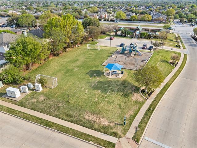 Building Photo - 8625 Shadow Trace Dr