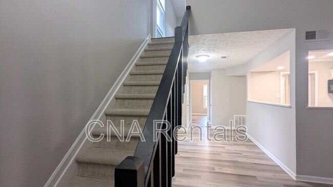 Building Photo - 1725 Wynndowne Trail
