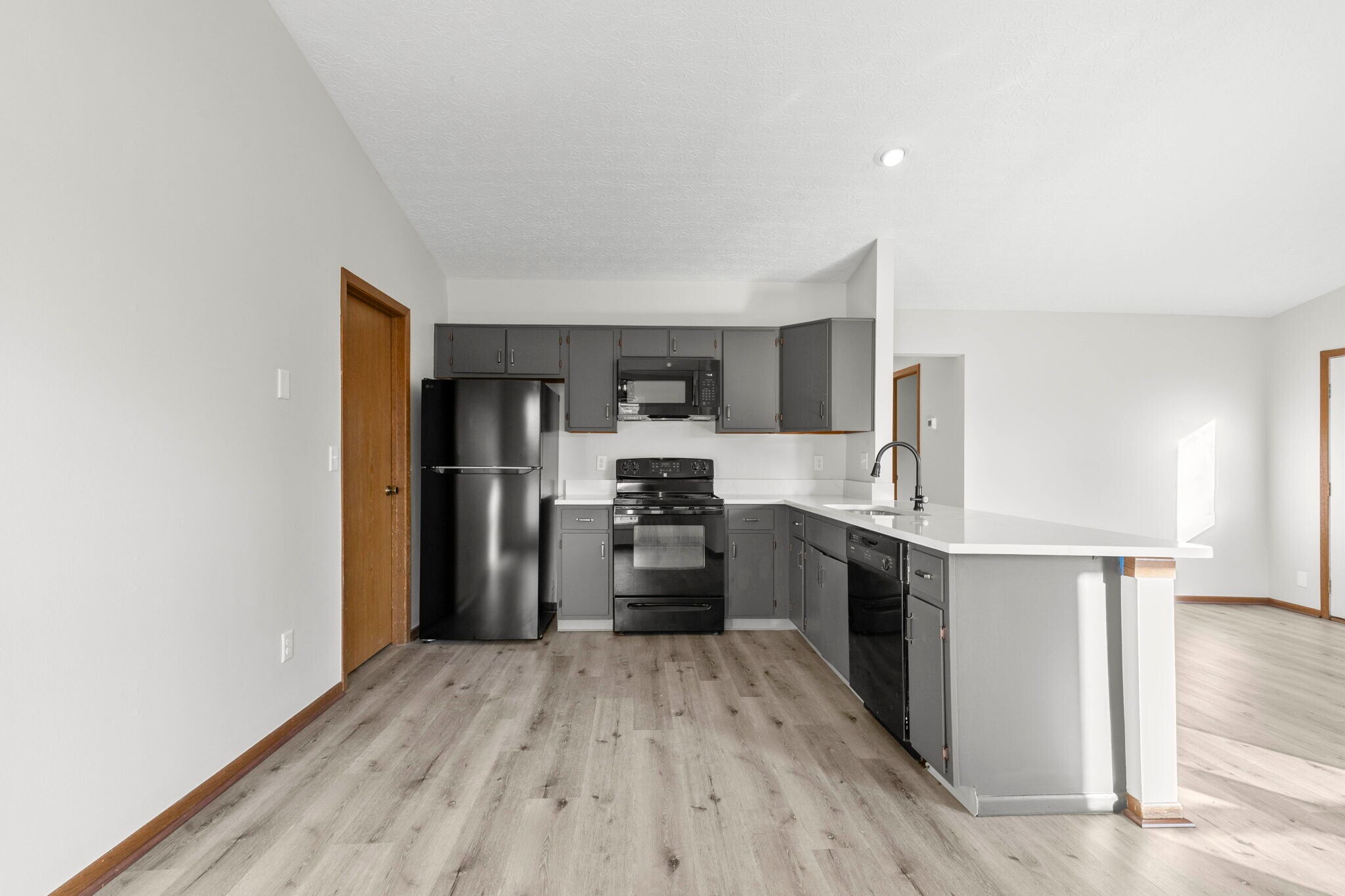 Building Photo - 1800 Weather Stone Ln