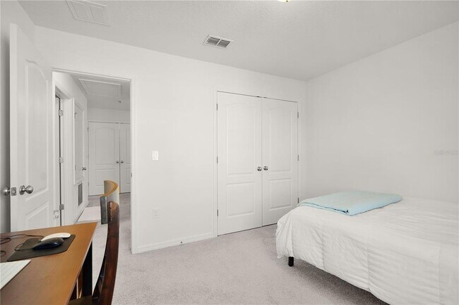 Building Photo - 107 Phillip Scott Dr