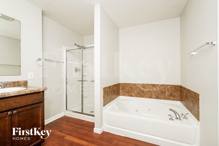 Building Photo - 3421 Black Forest Ln