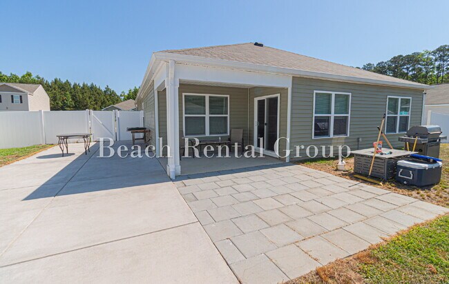 Building Photo - Fully Fenced 3 Bedroom in Longs