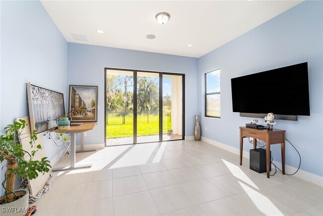 Building Photo - 5610 Agostino Way