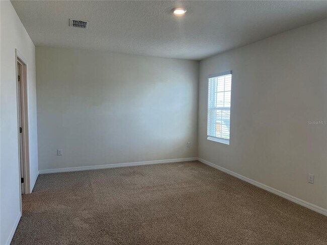 Building Photo - 3009 Tansy St