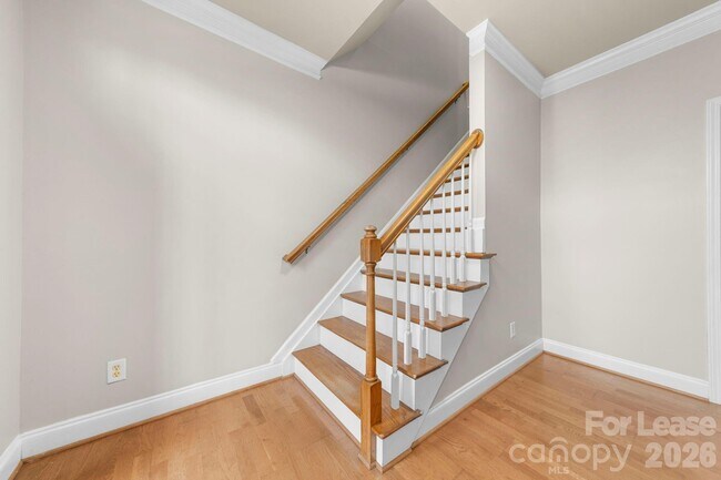 Building Photo - 214 Southern Cross Ln