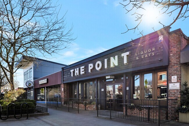 Building Photo - Great 2bd 2ba located in Old Burien