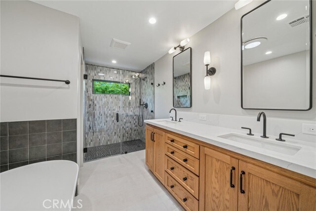 Building Photo - 1700 Candlestick Ln