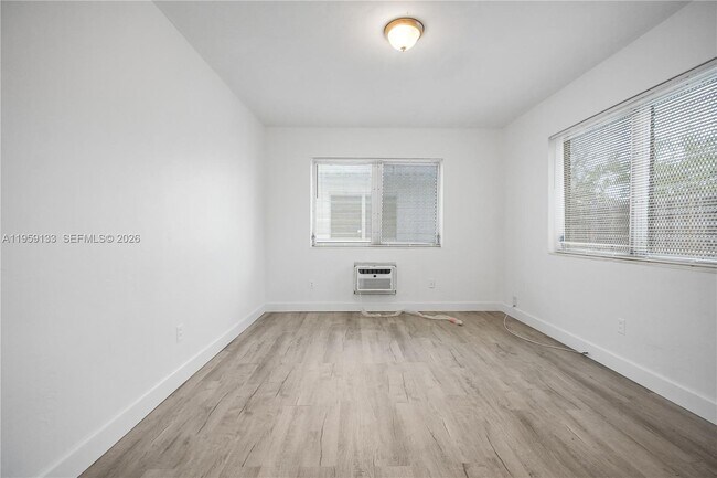 Building Photo - 710 82nd St