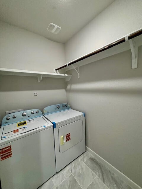 Building Photo - 16930 W Lynbrook