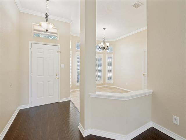 Building Photo - 7004 Sample Dr