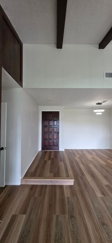 Building Photo - 8443 Gulfwood Ln