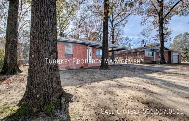 Building Photo - 5821 Freeland Dr