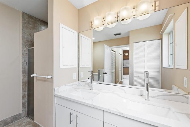 Building Photo - 12723 NW 21st Pl