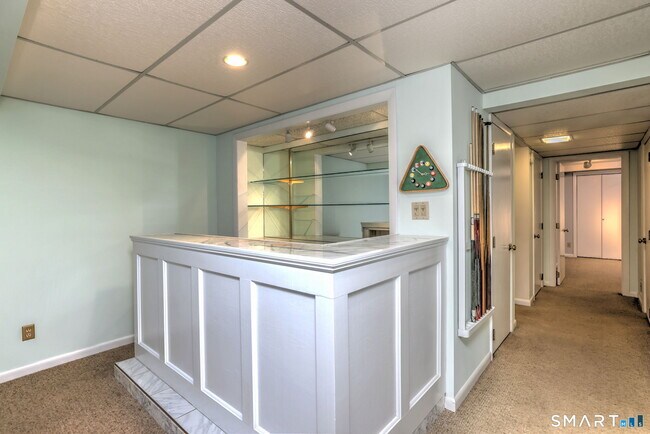 Building Photo - 47 Jerimoth Dr