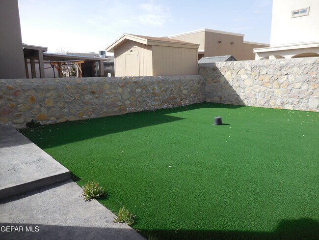 Building Photo - 3143 Red Maple