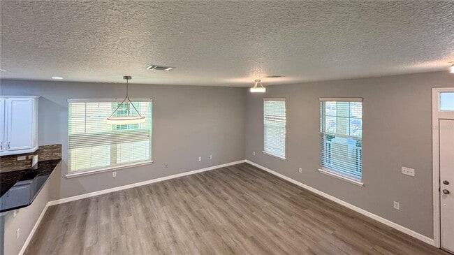 Building Photo - 10726 Reams Rd