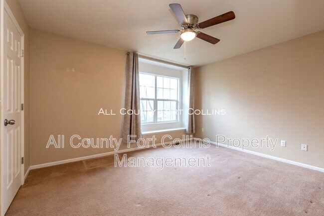 Building Photo - 4521 Starflower Dr