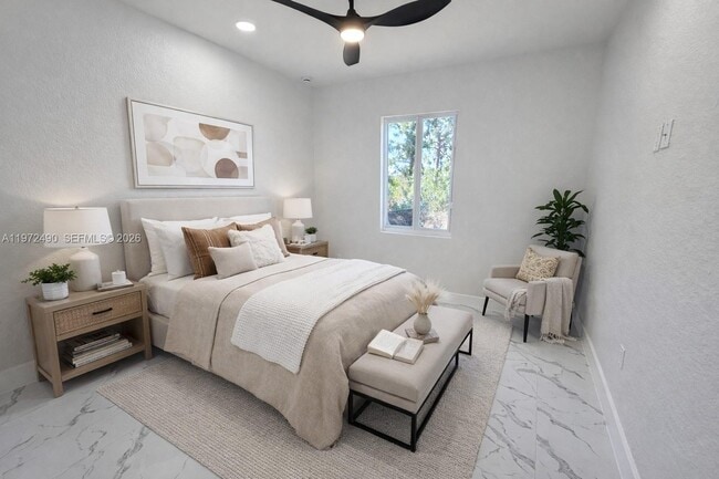 Building Photo - 2423 Milton Ave S