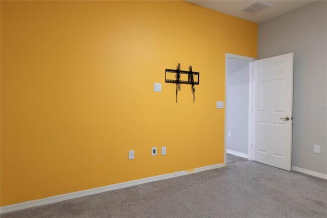 Building Photo - 1069 Montgomery Ln
