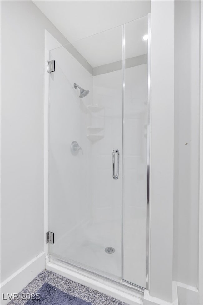 Building Photo - 150 S Las Vegas Blvd