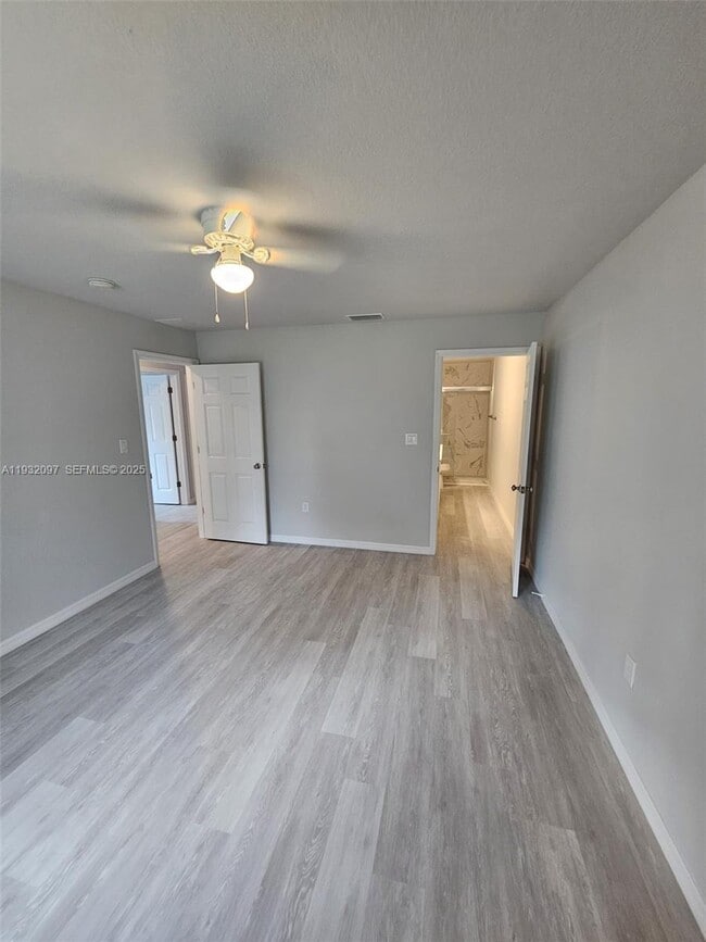 Building Photo - 1416 Las Villas Blvd