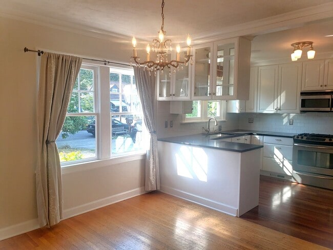Building Photo - Charming Irvington Home with 3 Levels of L...