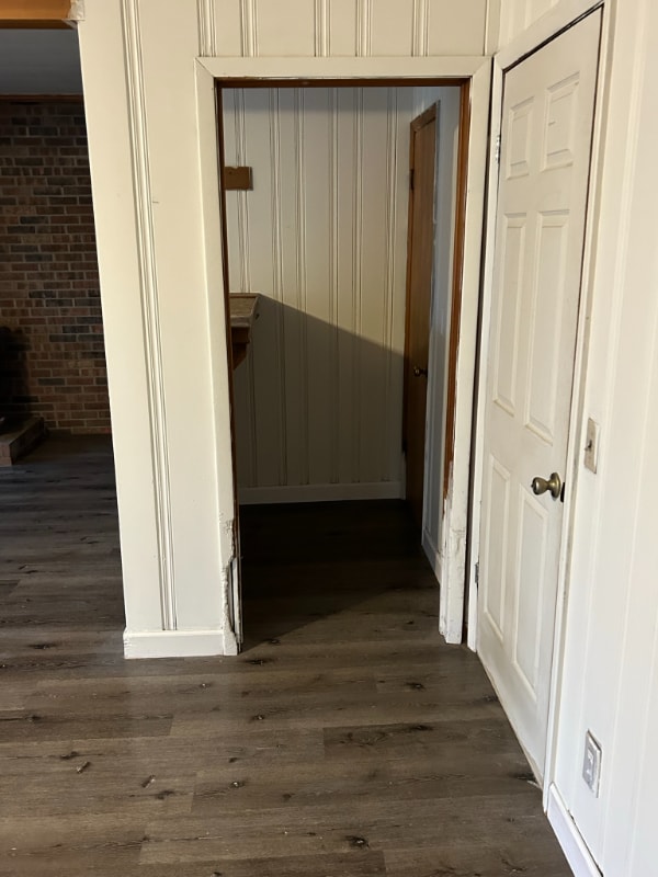 Building Photo - 1615 Iowa Ave