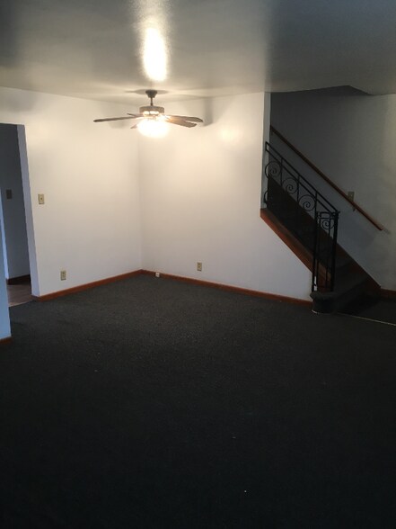 Building Photo - 4139 Marquette Dr