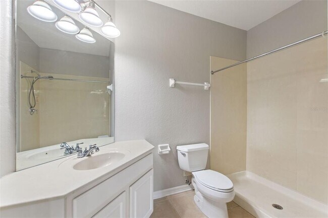 Building Photo - 1351 Venezia Ct