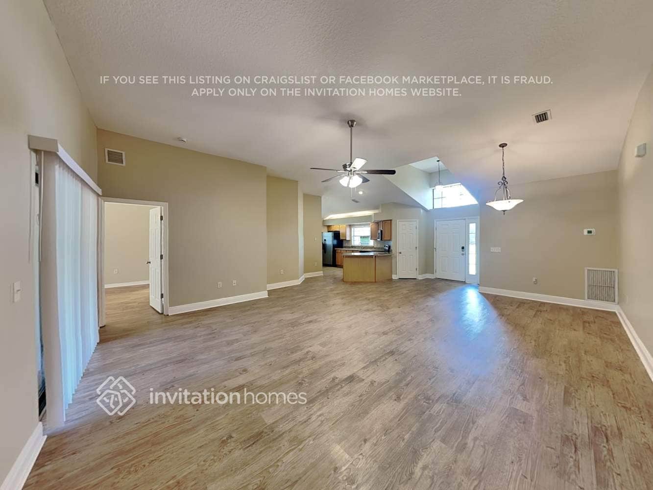 Building Photo - 4460 Treasure Cay Rd