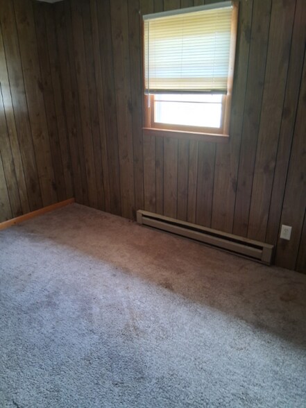 Building Photo - 3362-3362 Normandy Park Rd