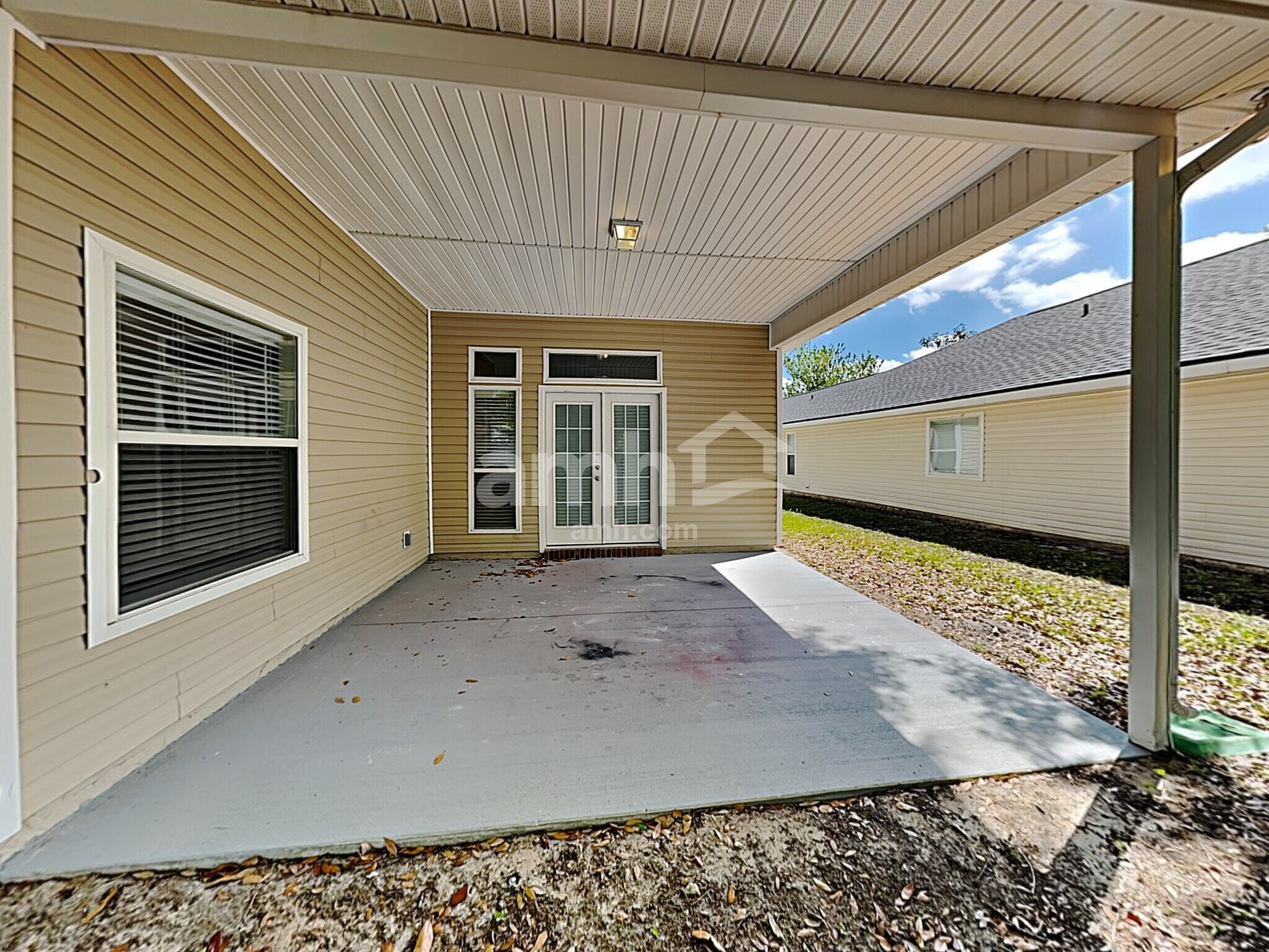 Building Photo - 10902 Campus Heights Ln