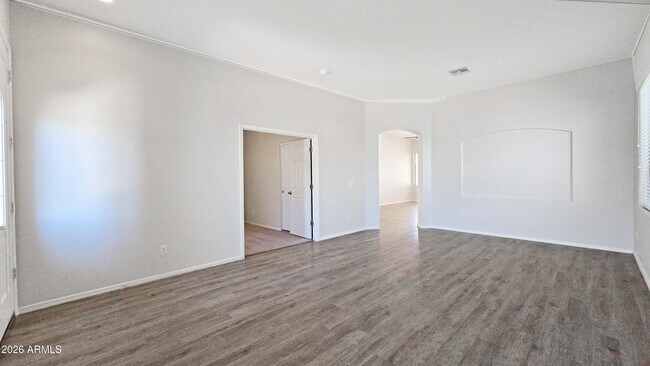 Building Photo - 13588 W Alvarado Dr