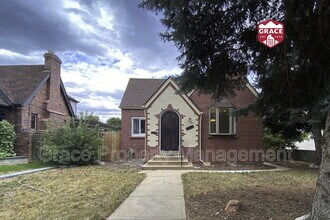 Building Photo - 1410 N Glencoe St