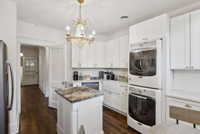 Building Photo - 309 N McLean Blvd