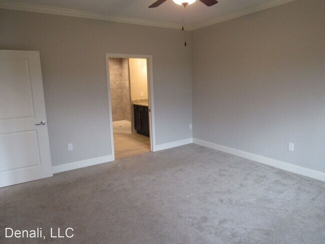 Building Photo - 3 br, 3 bath House - 222 Castle Downs Lane...