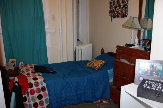 Building Photo - 462 Park Dr