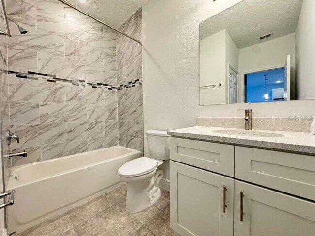 Building Photo - 4967 SW 150th Lane Rd