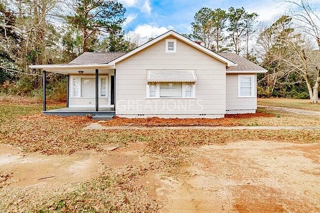 Primary Photo - 154 Pine Cir
