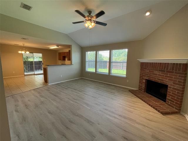 Building Photo - 523 Robinwood Rd