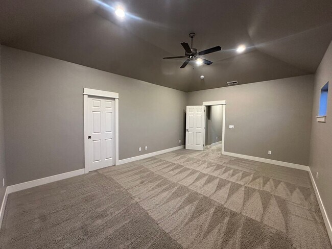 Building Photo - Beautiful home in Mirada!  A must see!